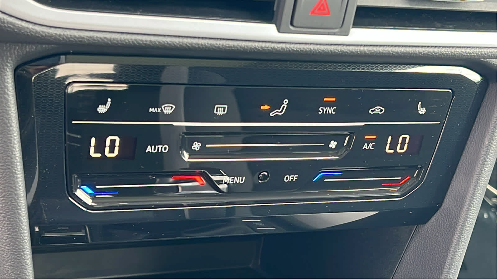 Thumbnail: 2026 Volkswagen Taos - 14