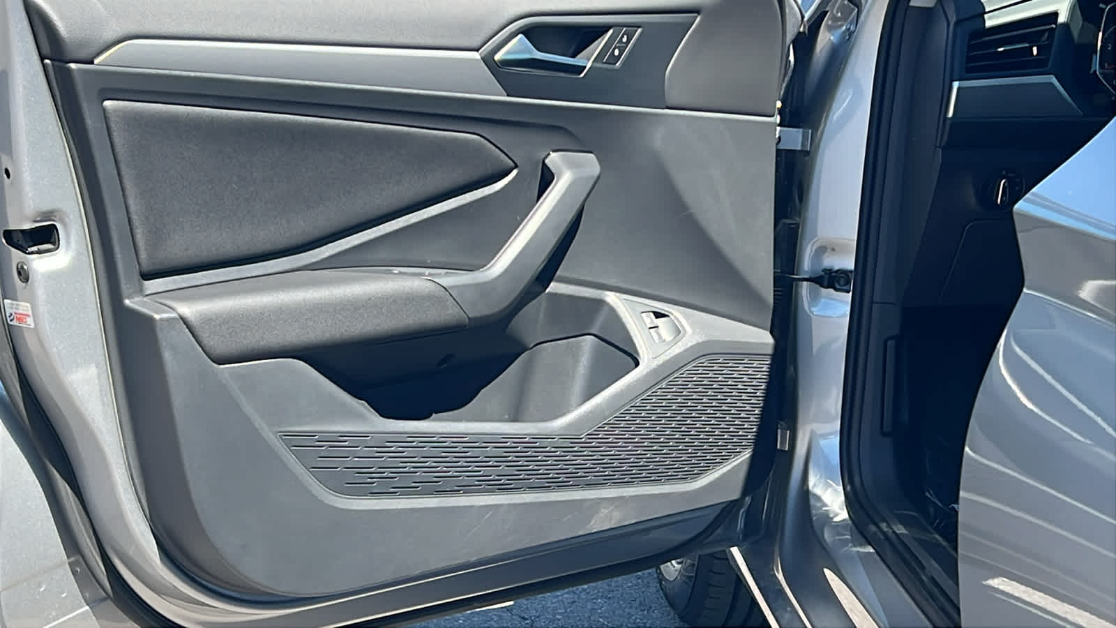 Thumbnail: 2021 Volkswagen Jetta - 23