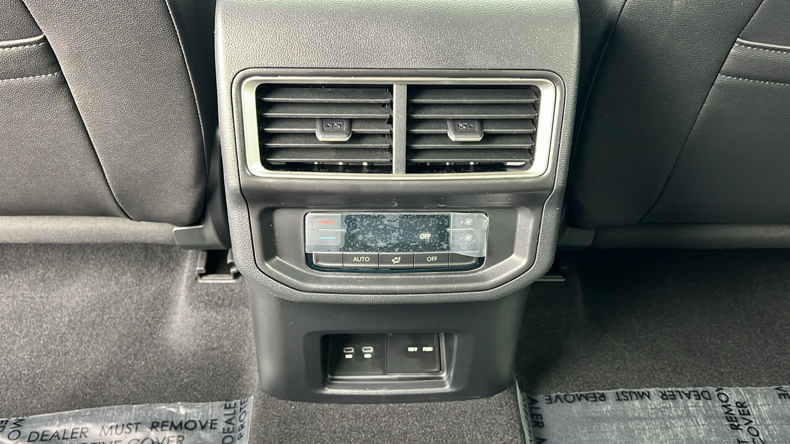 Thumbnail: 2026 Volkswagen Atlas - 25