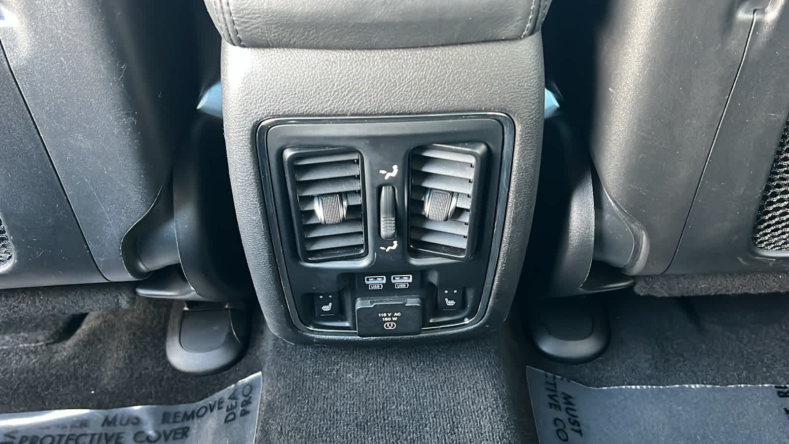 Thumbnail: 2014 Jeep Grand Cherokee - 25