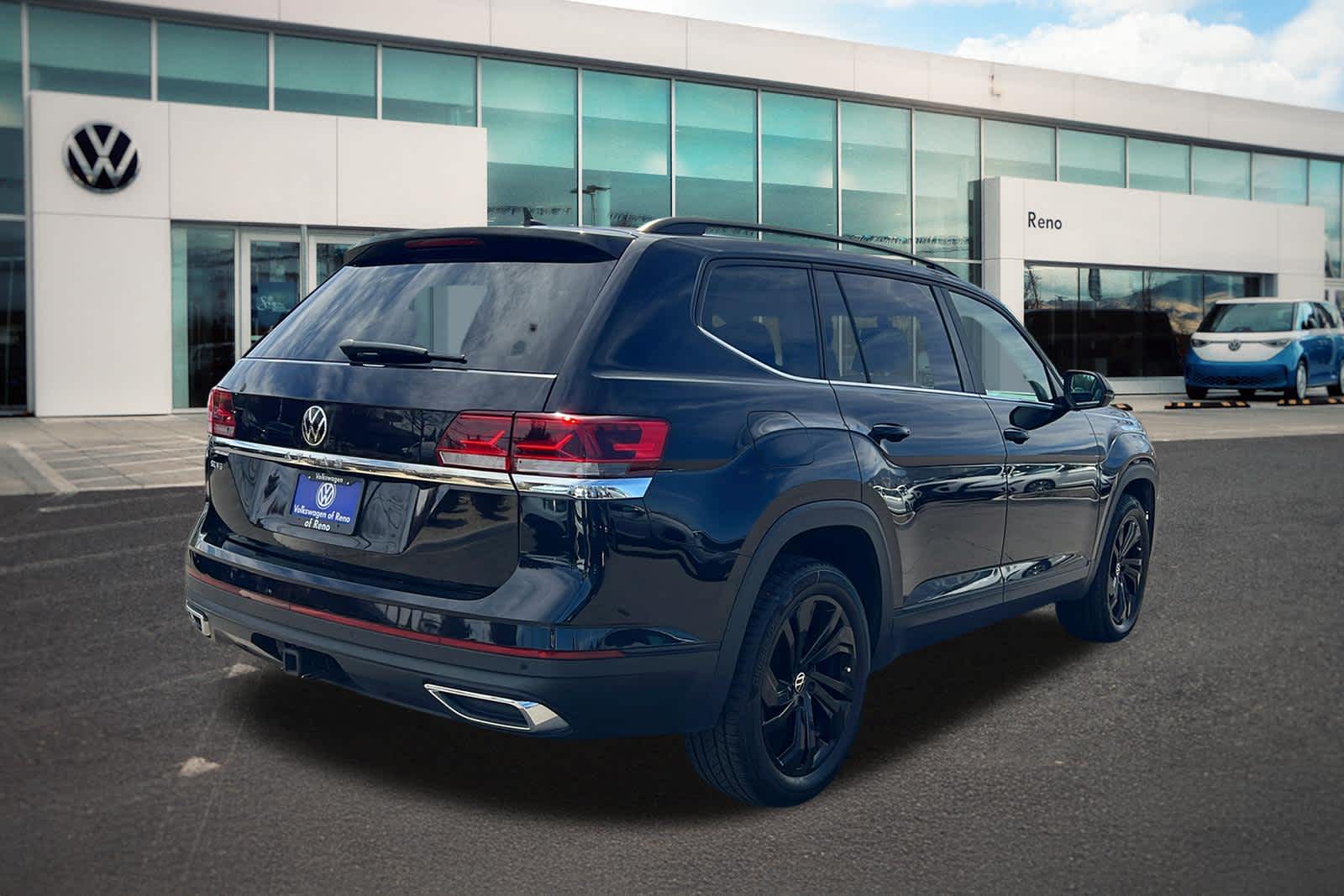 Thumbnail: 2022 Volkswagen Atlas - 5