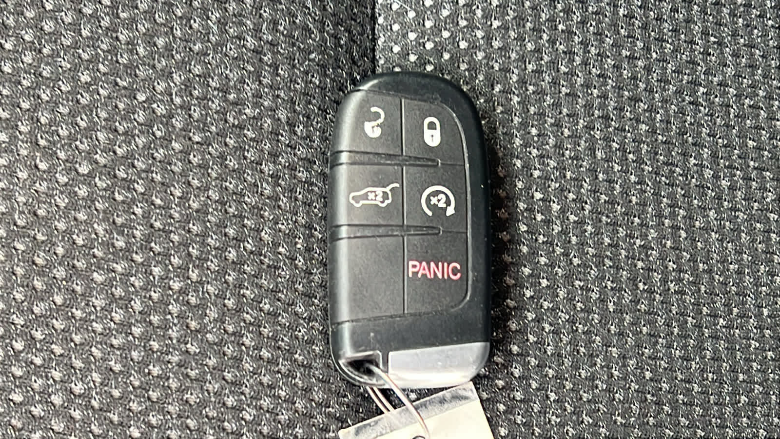 Thumbnail: 2017 Jeep Grand Cherokee - 29