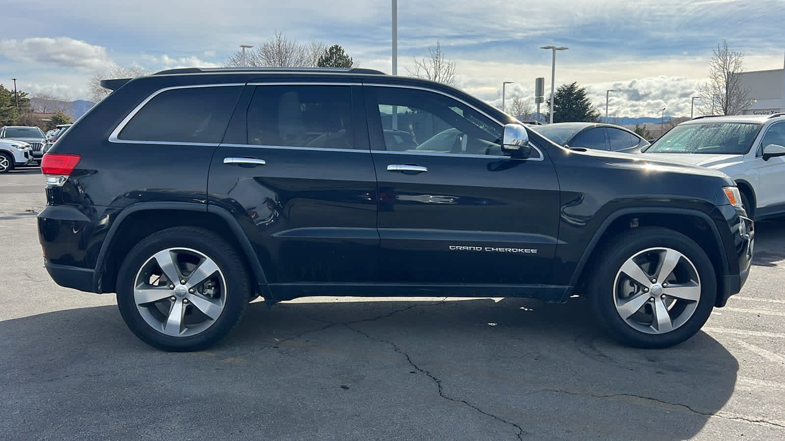 Thumbnail: 2016 Jeep Grand Cherokee - 4