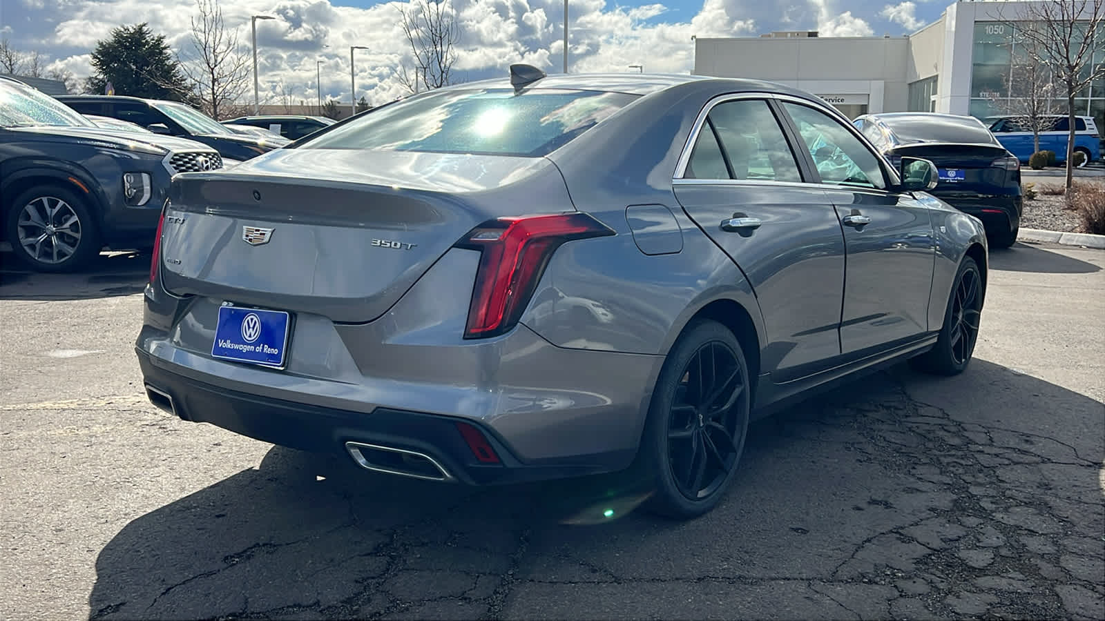 Thumbnail: 2020 Cadillac CT4 - 5