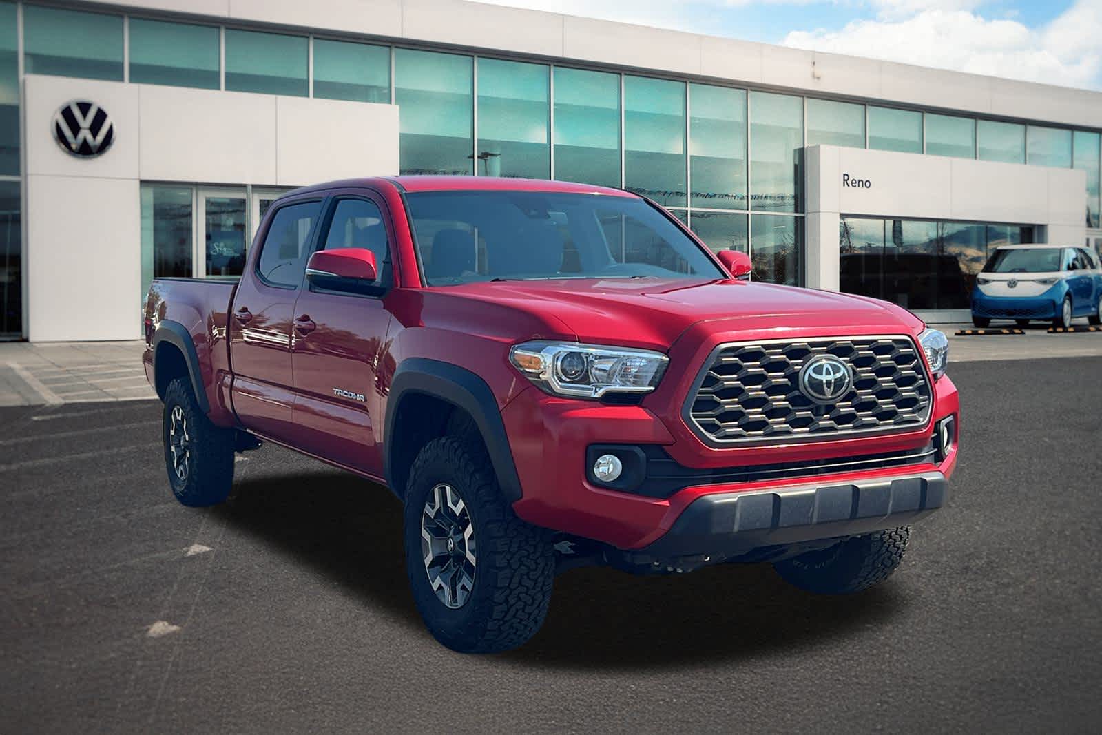 Thumbnail: 2022 Toyota Tacoma - 3