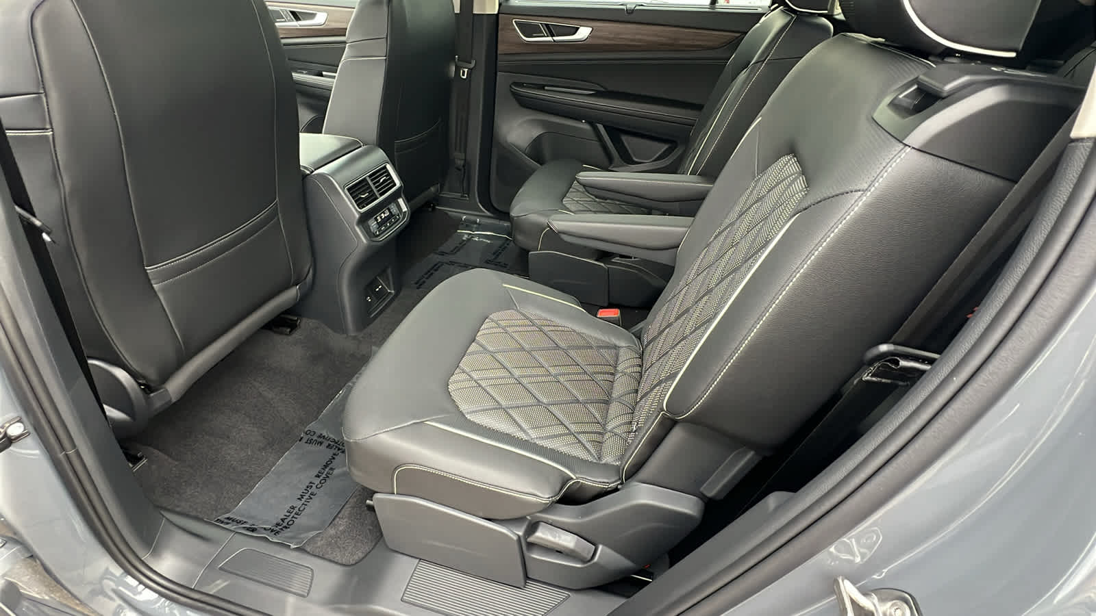 Thumbnail: 2026 Volkswagen Atlas - 24