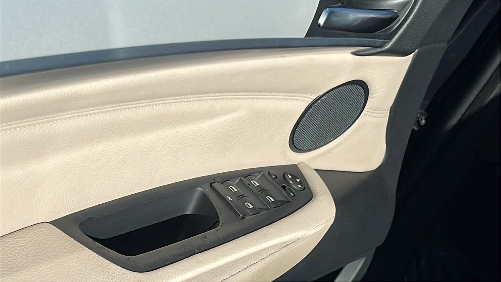 Thumbnail: 2008 BMW X6 - 22