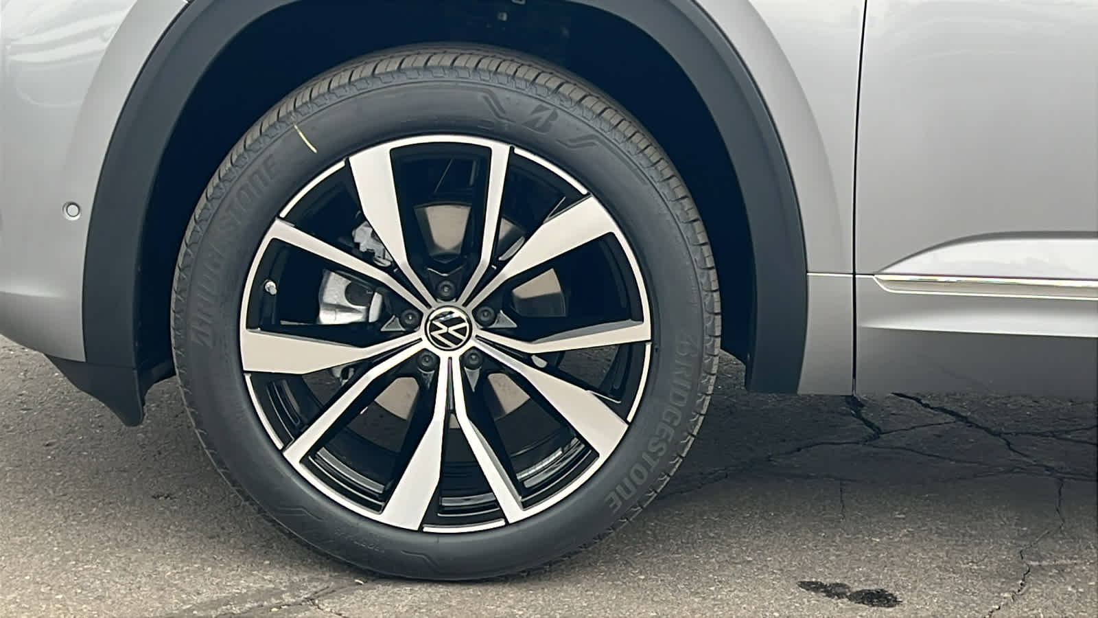 Thumbnail: 2026 Volkswagen Atlas - 9