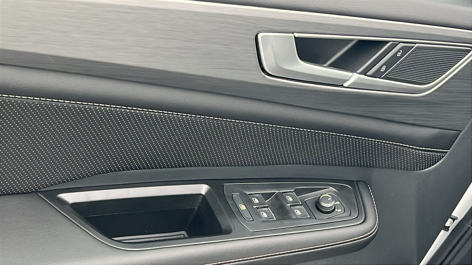 Thumbnail: 2026 Volkswagen Atlas - 22