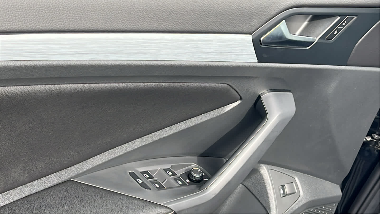 Thumbnail: 2026 Volkswagen Jetta - 22