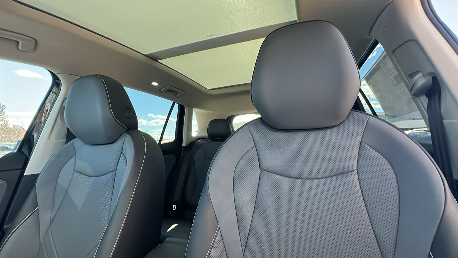 Thumbnail: 2026 Volkswagen Tiguan - 11