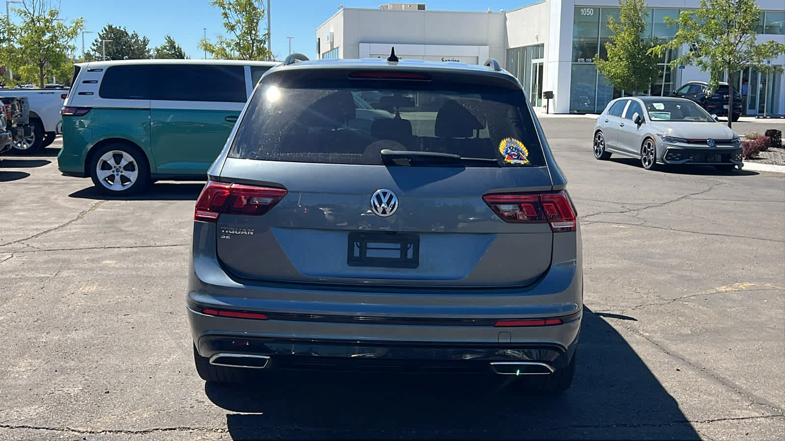 Thumbnail: 2021 Volkswagen Tiguan - 6