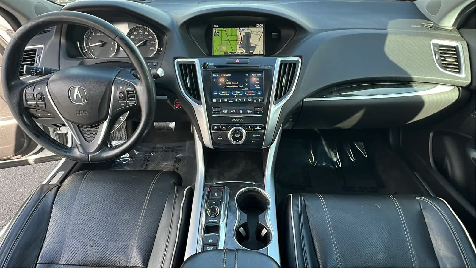 Thumbnail: 2018 Acura TLX - 26