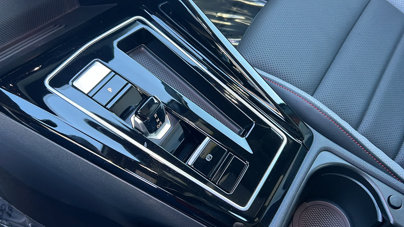 Thumbnail: 2026 Volkswagen Golf - 13