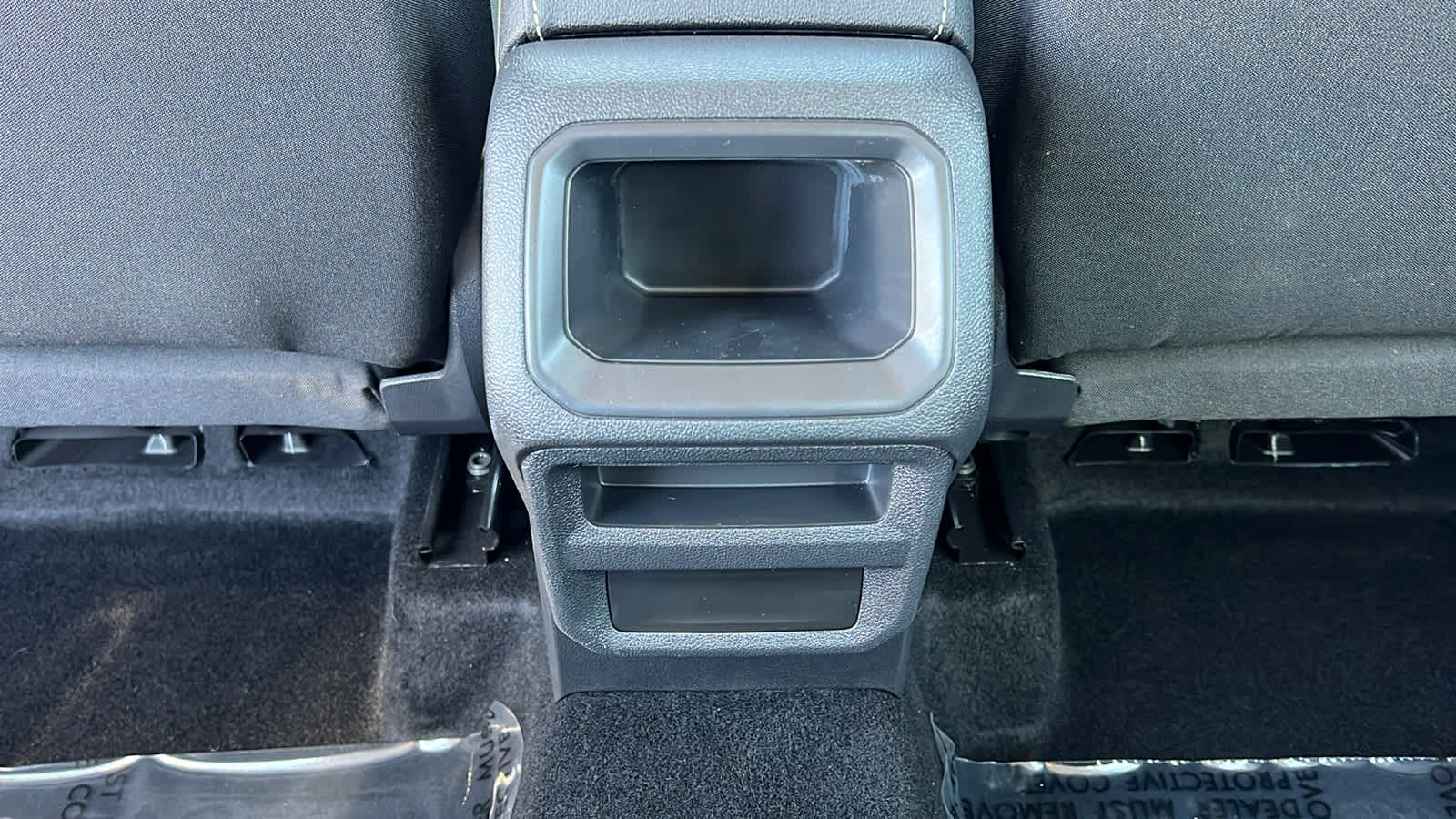 Thumbnail: 2025 Volkswagen Taos - 25