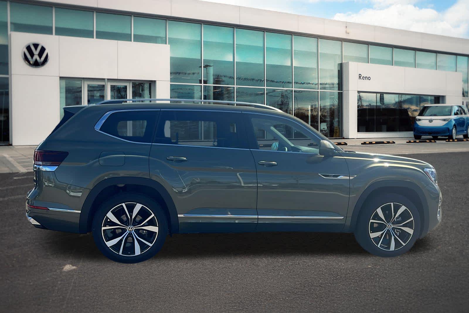 Thumbnail: 2026 Volkswagen Atlas - 4