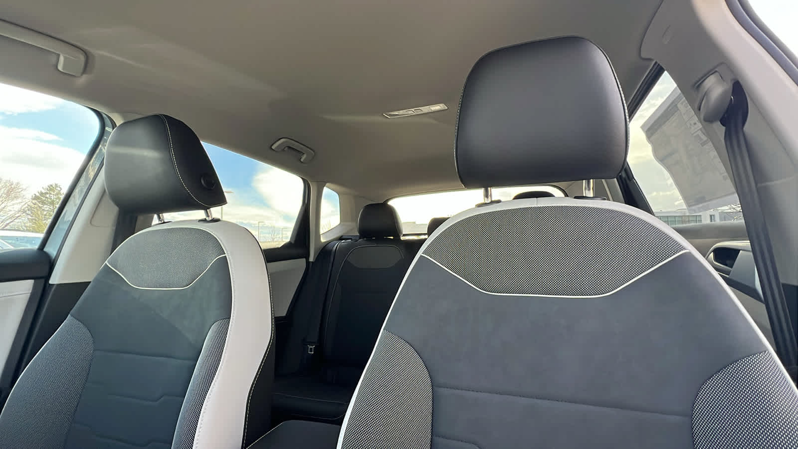 Thumbnail: 2026 Volkswagen Taos - 11