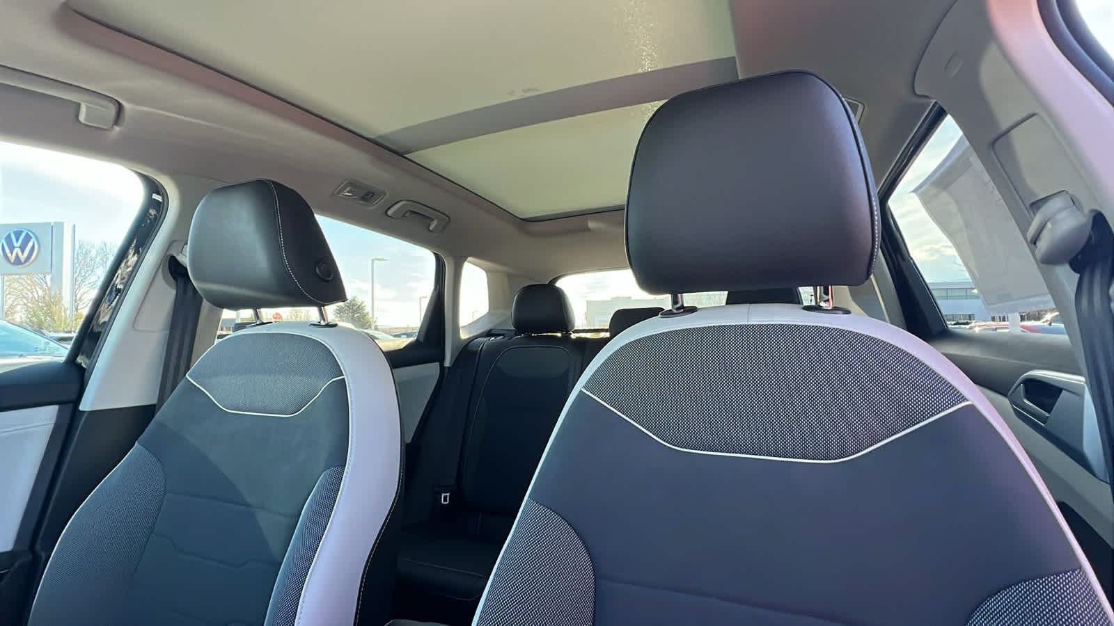 Thumbnail: 2026 Volkswagen Taos - 11