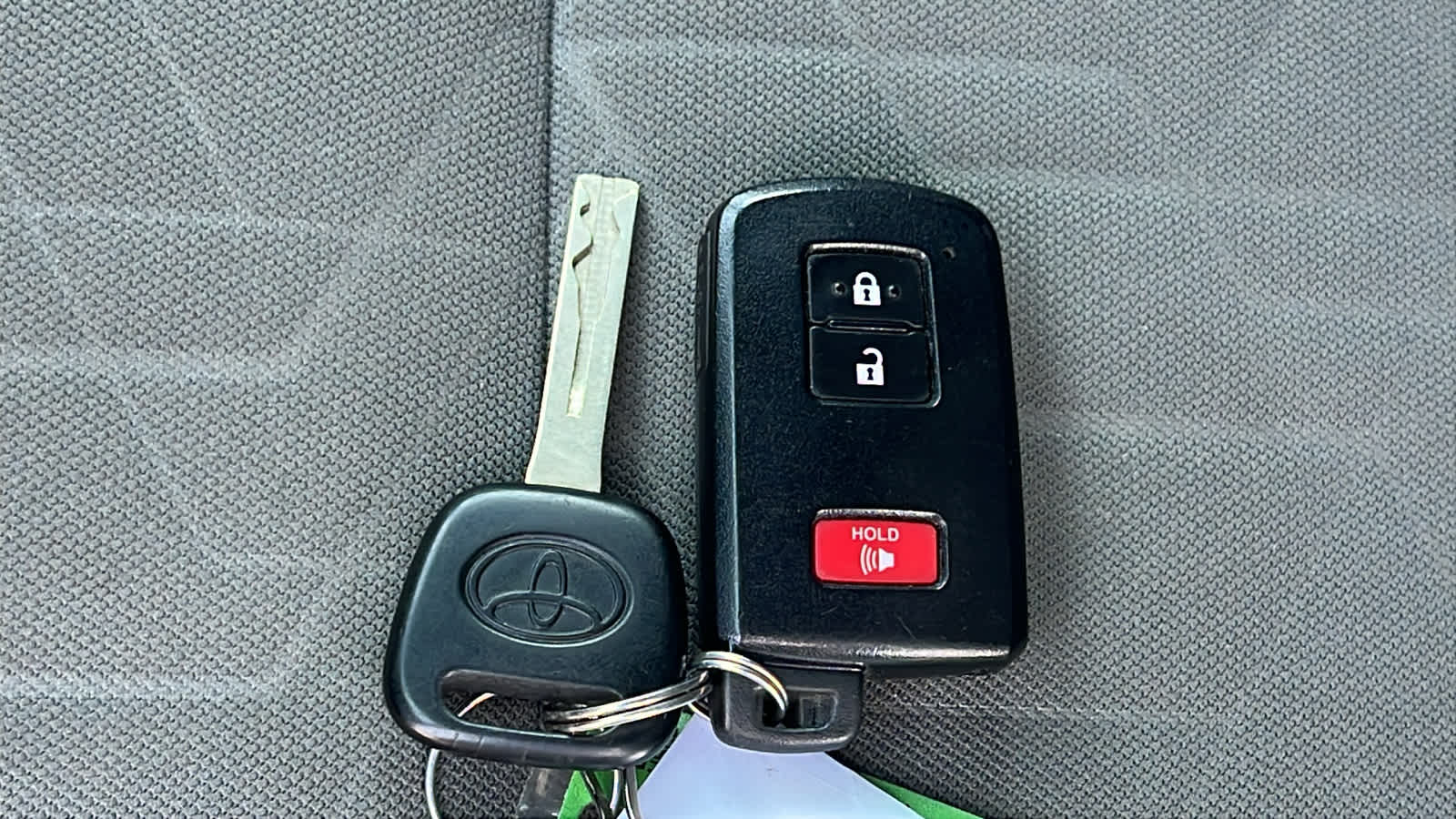 Thumbnail: 2022 Toyota Tacoma - 29