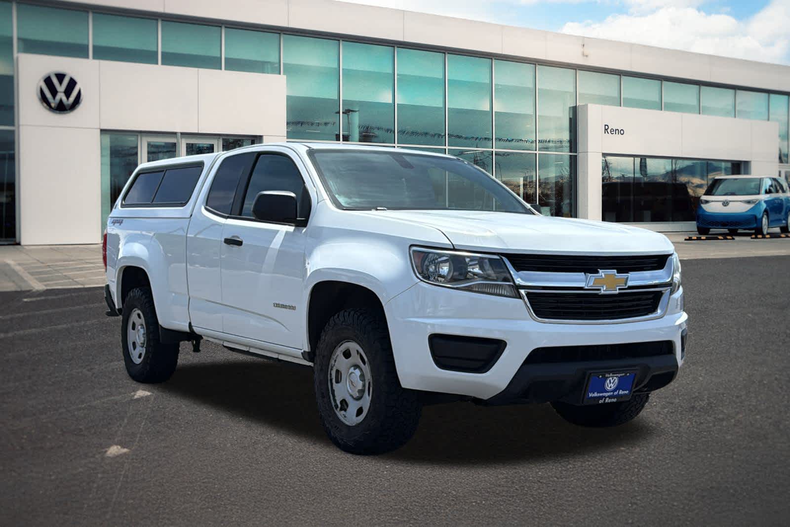Thumbnail: 2016 Chevrolet Colorado - 3