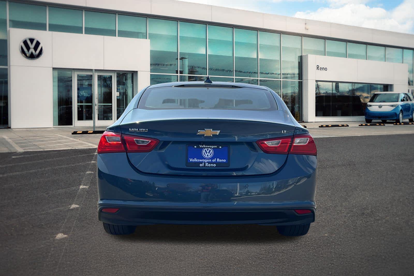 Thumbnail: 2024 Chevrolet Malibu - 6