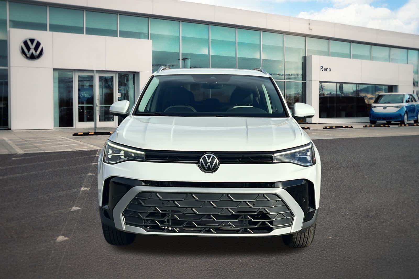 Thumbnail: 2026 Volkswagen Taos - 2