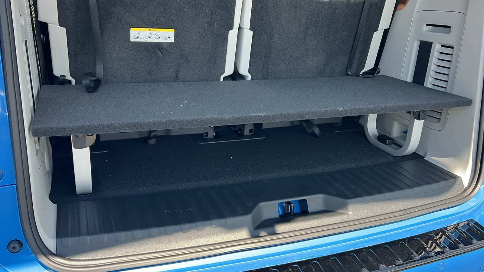 Thumbnail: 2025 Volkswagen ID.Buzz - 27