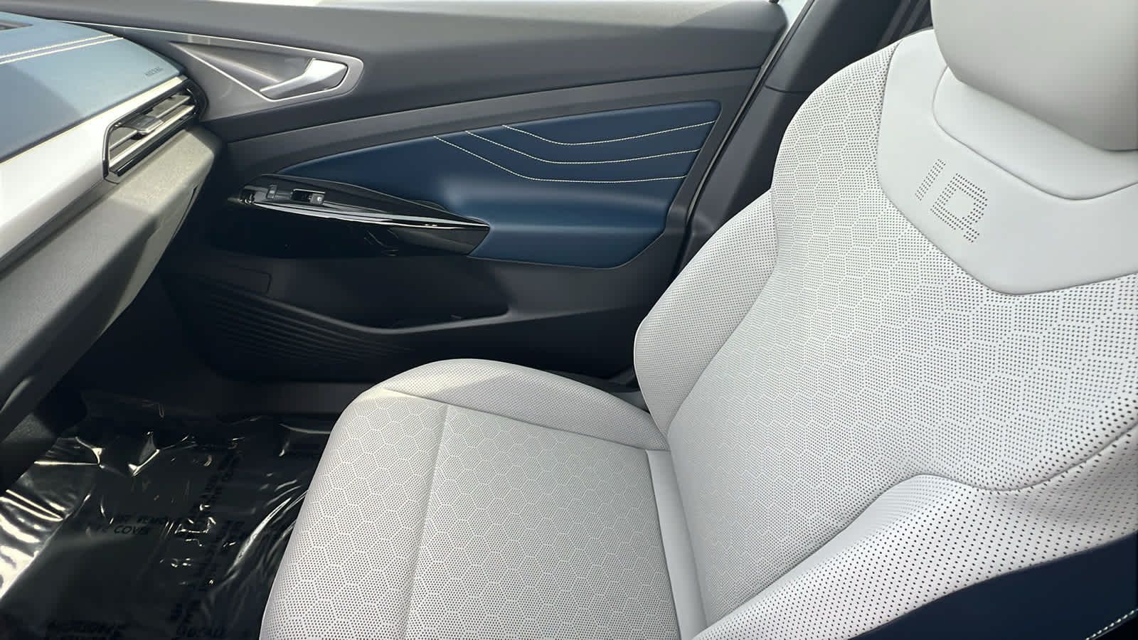 Thumbnail: 2026 Volkswagen ID.4 - 12