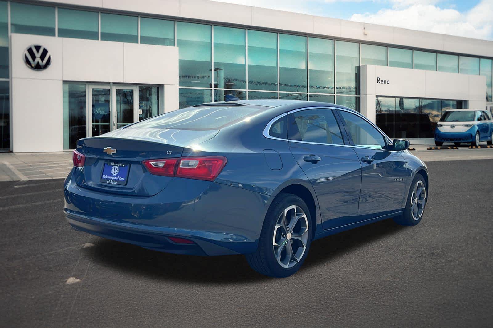 Thumbnail: 2024 Chevrolet Malibu - 5