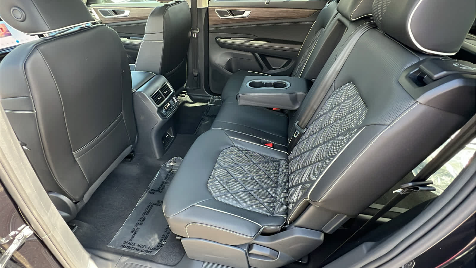 Thumbnail: 2026 Volkswagen Atlas - 24