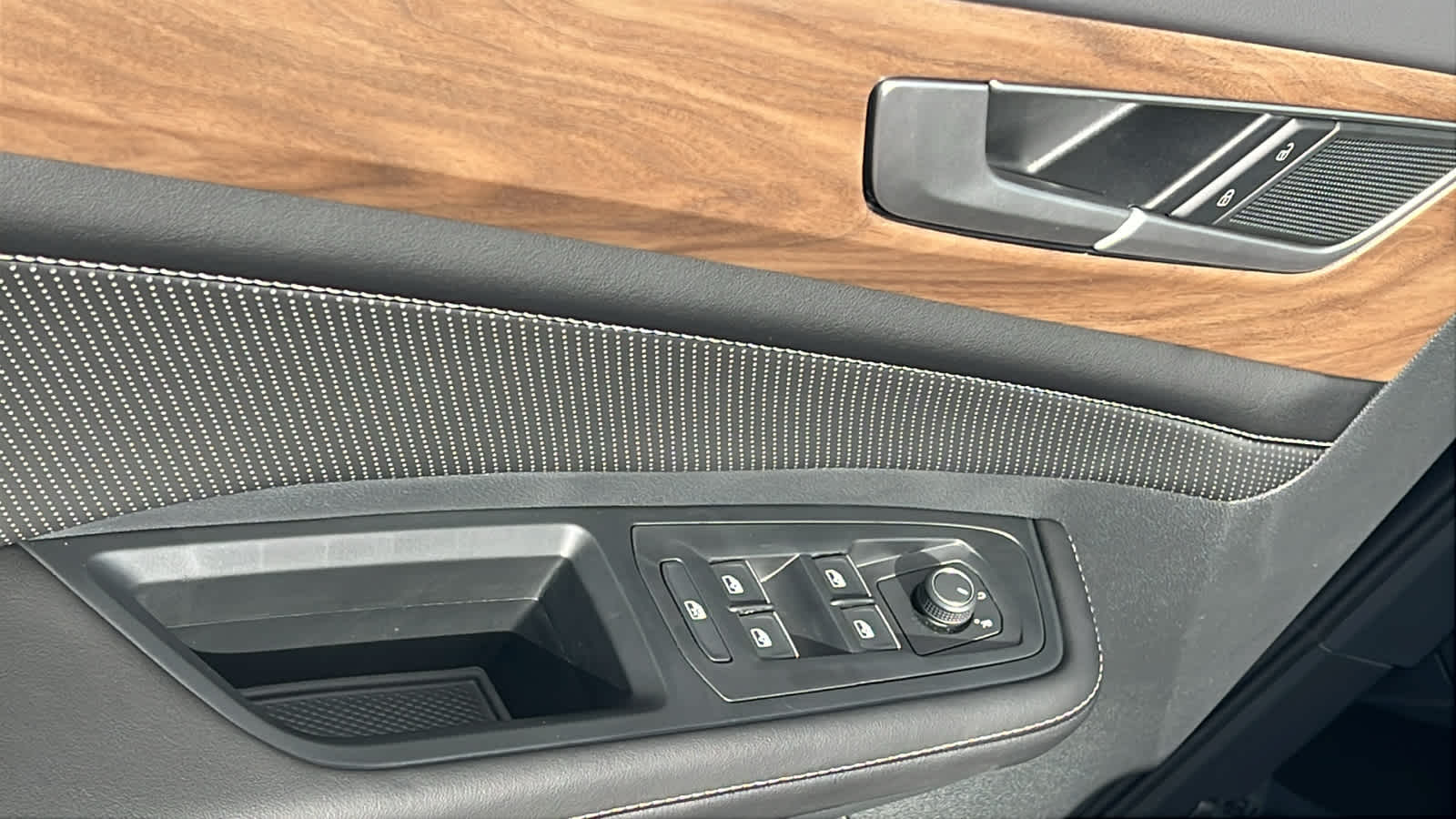 Thumbnail: 2026 Volkswagen Atlas - 22