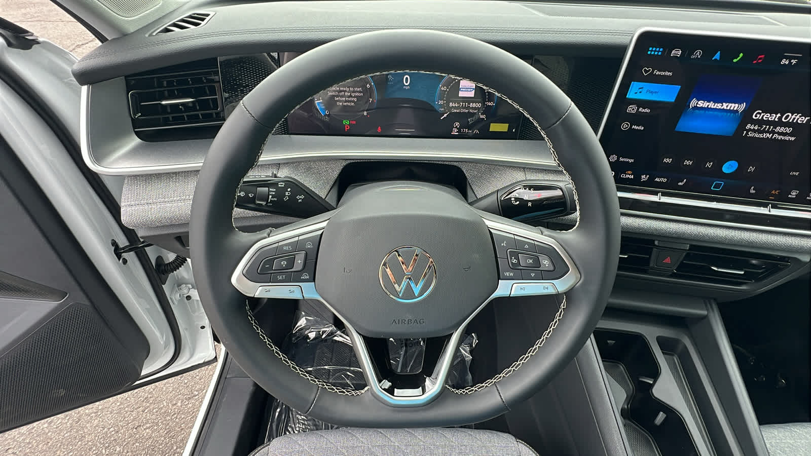 Thumbnail: 2025 Volkswagen Tiguan - 18