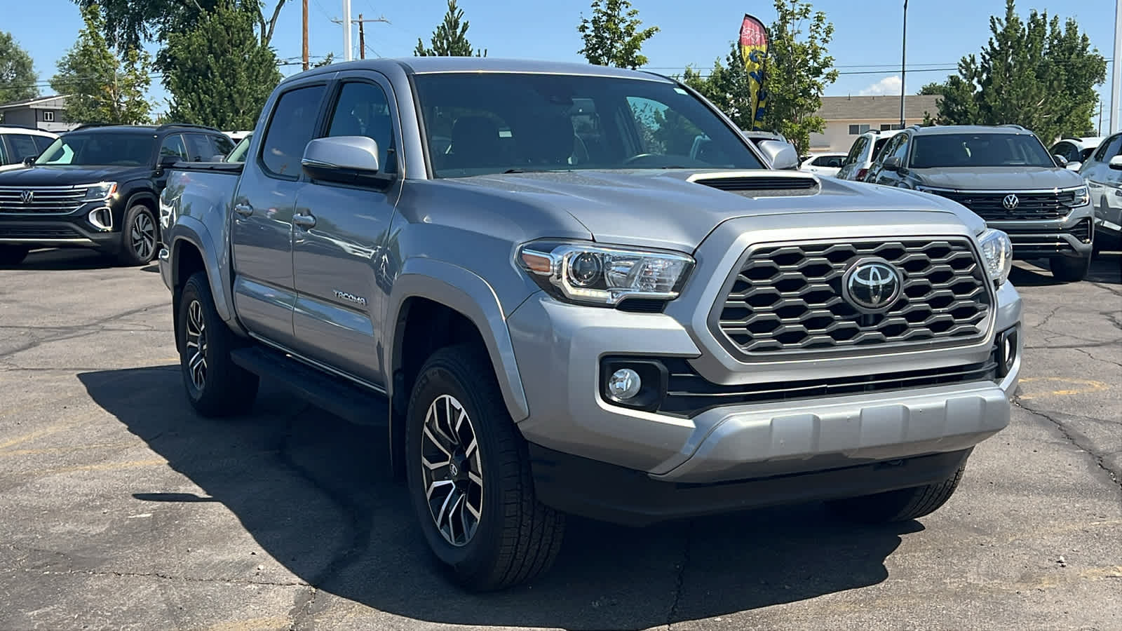 Thumbnail: 2021 Toyota Tacoma - 3