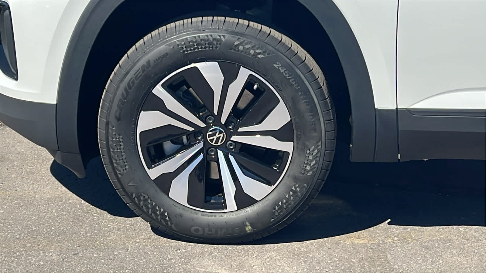 Thumbnail: 2026 Volkswagen Atlas - 9