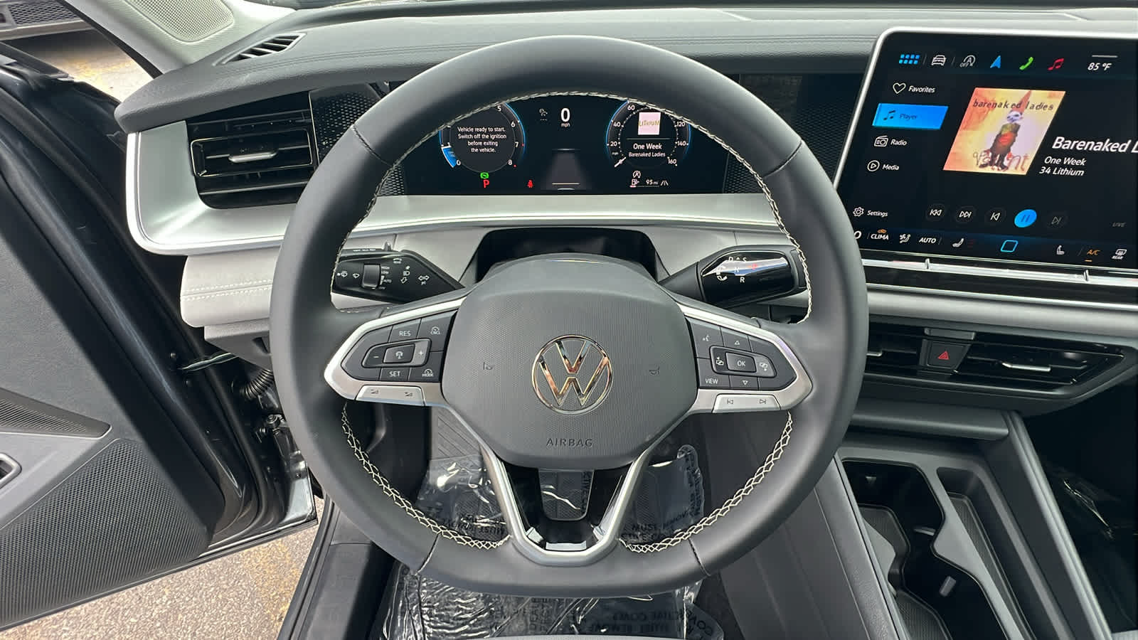 Thumbnail: 2025 Volkswagen Tiguan - 18