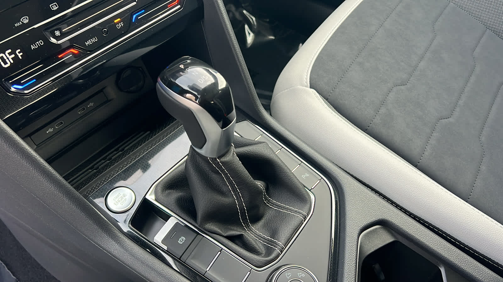 Thumbnail: 2026 Volkswagen Taos - 13