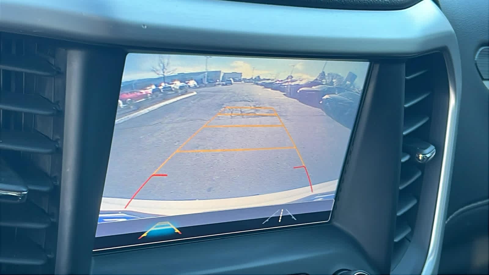 Thumbnail: 2017 GMC Acadia - 16