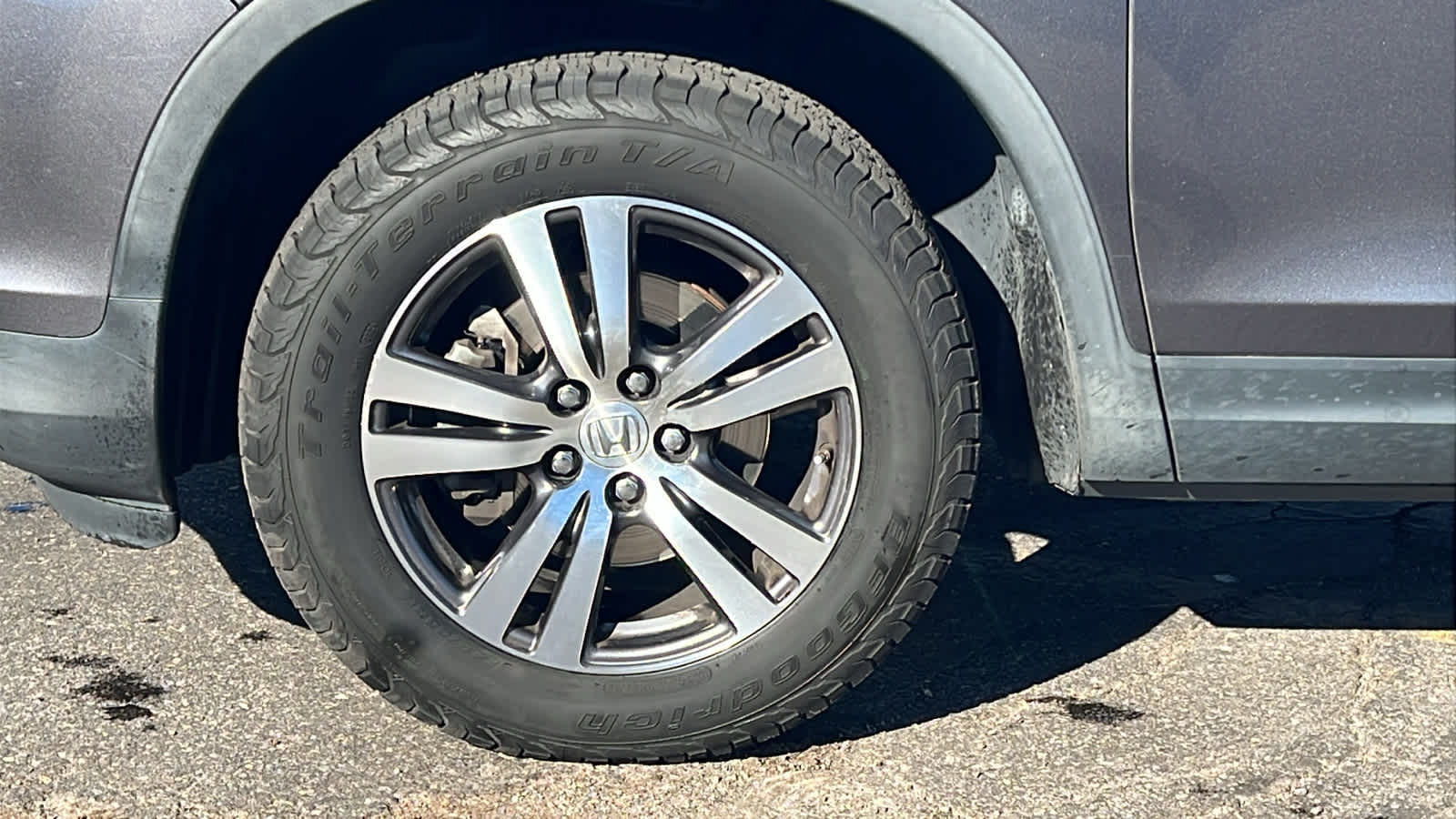 Thumbnail: 2017 Honda Pilot - 9