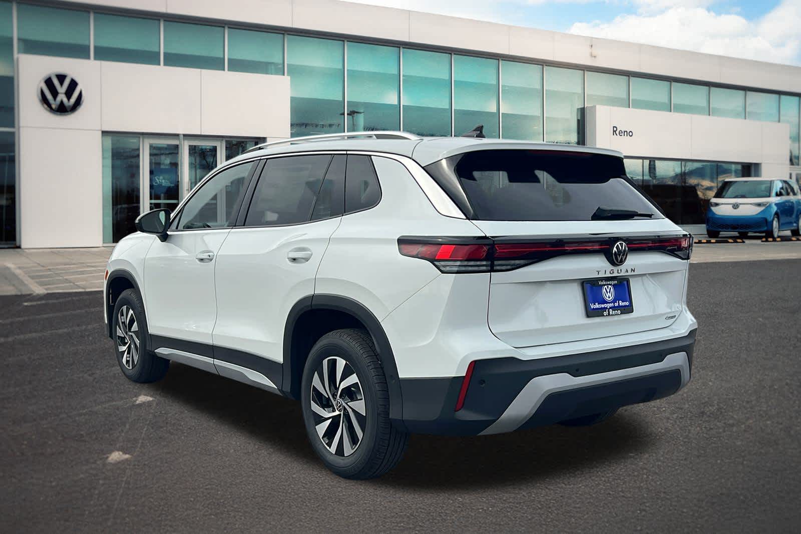 Thumbnail: 2026 Volkswagen Tiguan - 7