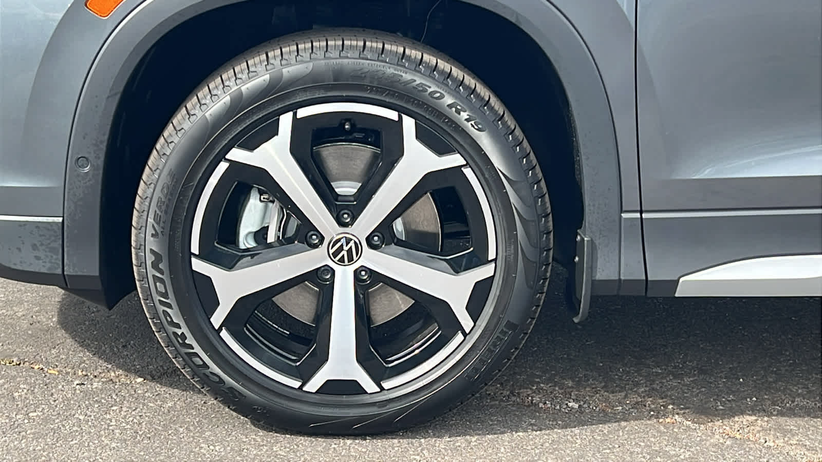 Thumbnail: 2025 Volkswagen Tiguan - 9