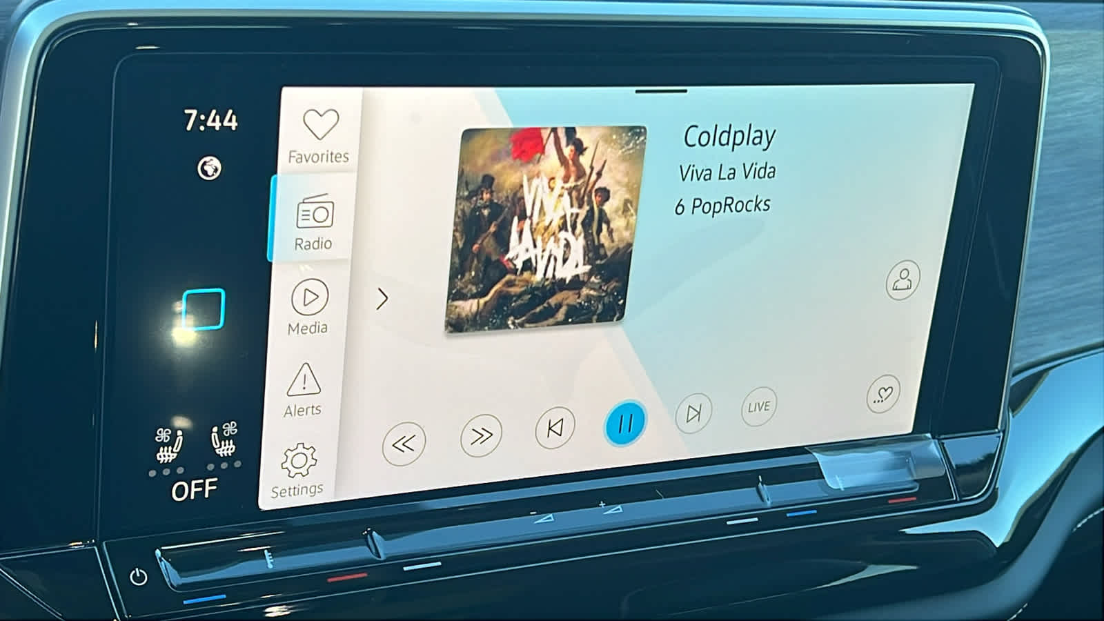 Thumbnail: 2026 Volkswagen Atlas - 15