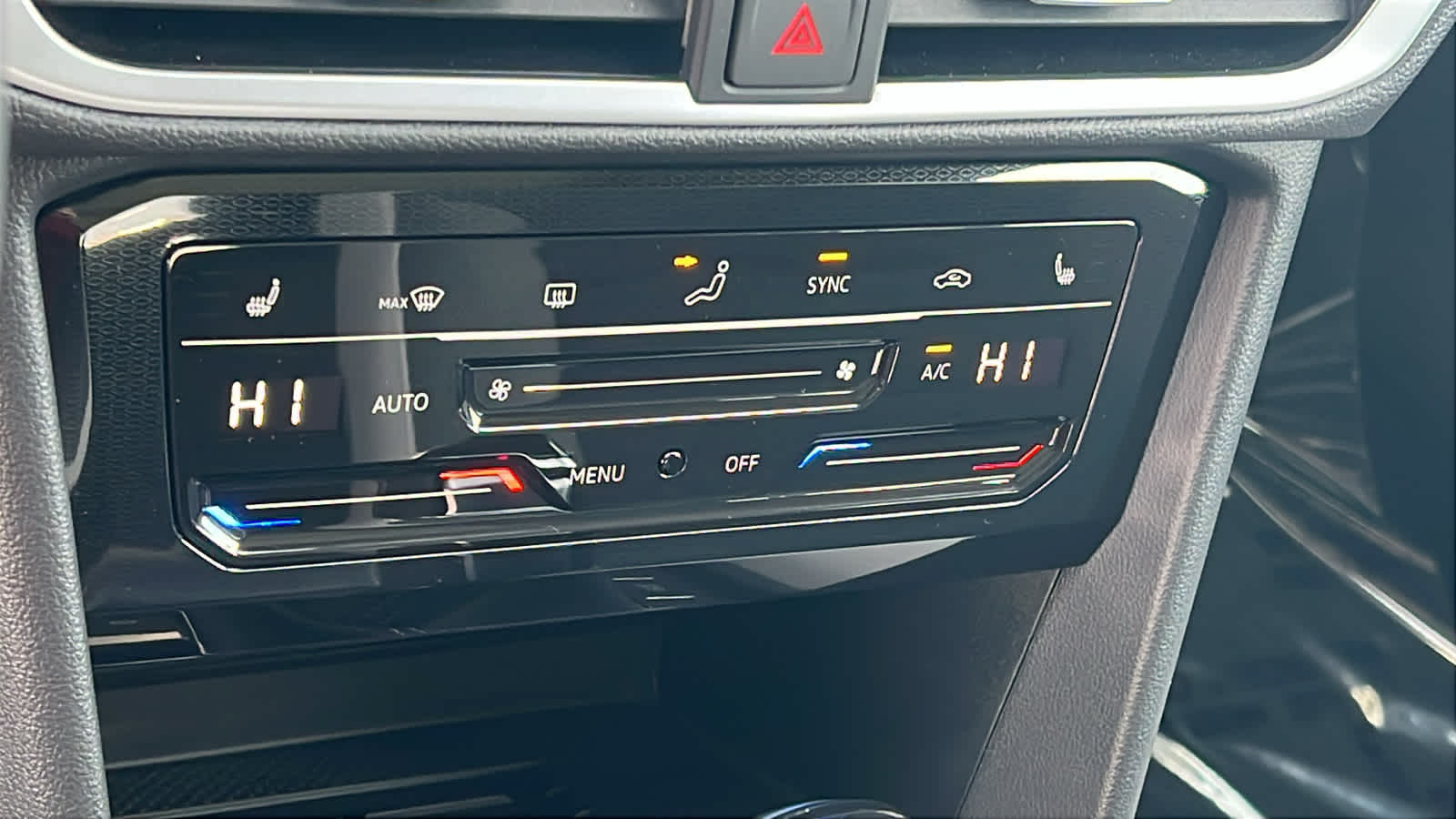 Thumbnail: 2026 Volkswagen Taos - 14