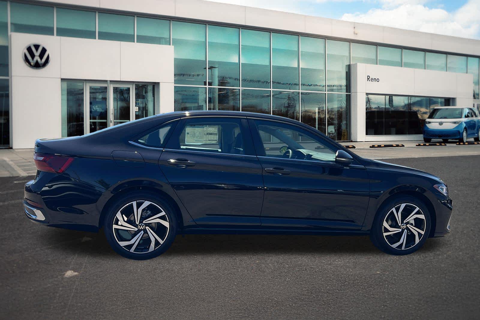 Thumbnail: 2026 Volkswagen Jetta - 4
