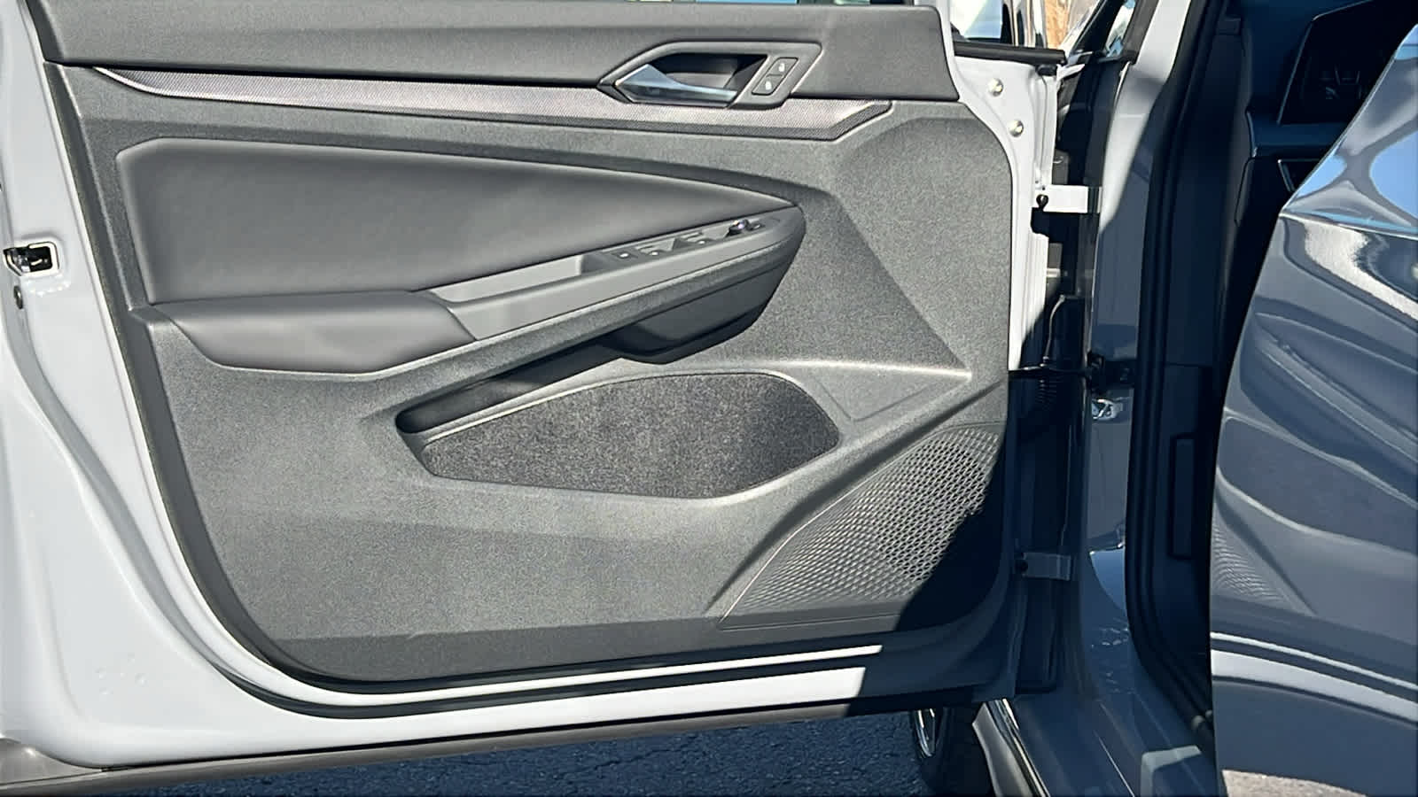 Thumbnail: 2026 Volkswagen Golf - 23