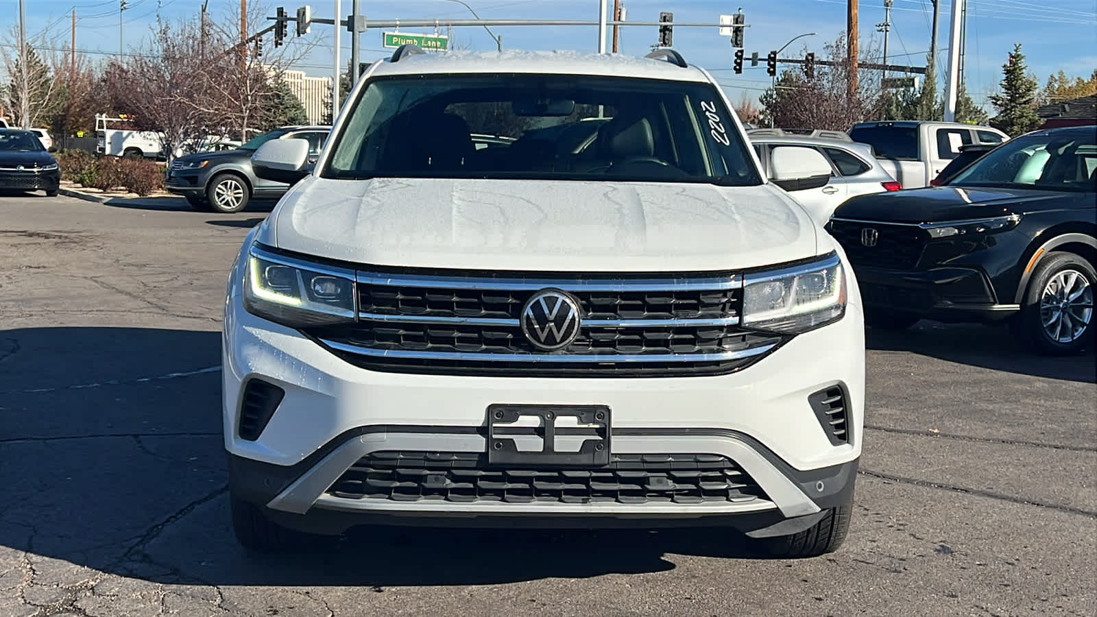 2022 Volkswagen Atlas V6 SE Technology photo 2