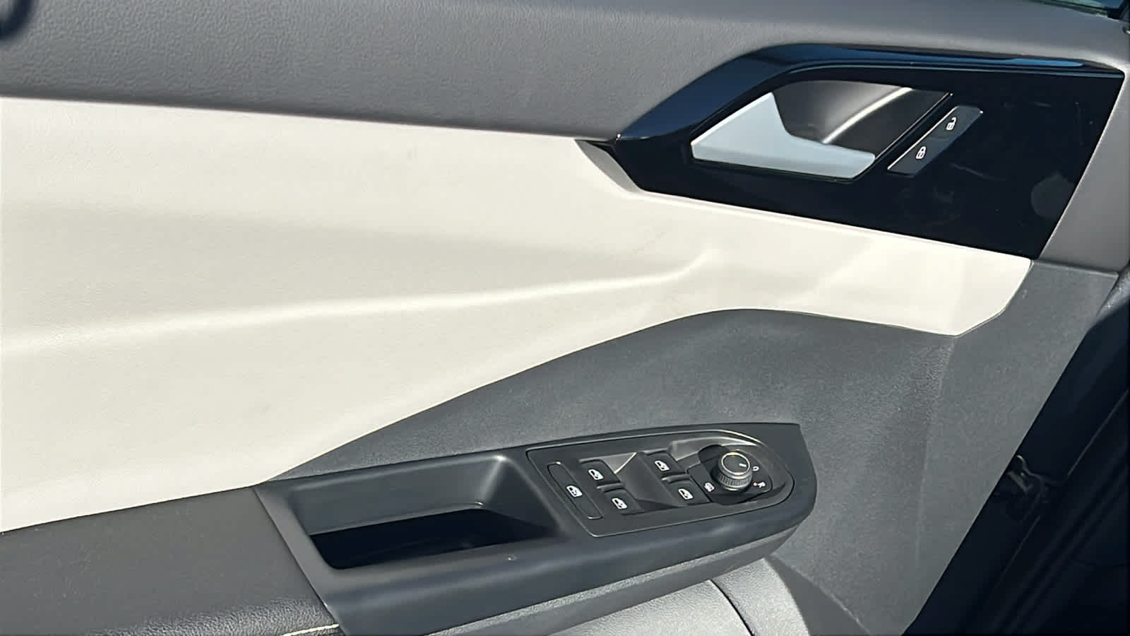 Thumbnail: 2026 Volkswagen Taos - 22