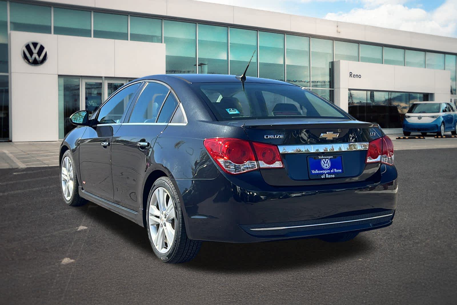 Thumbnail: 2013 Chevrolet Cruze - 7