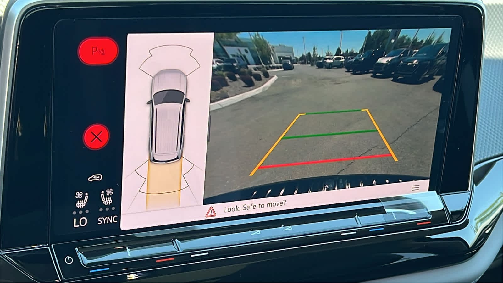 Thumbnail: 2025 Volkswagen Atlas - 16