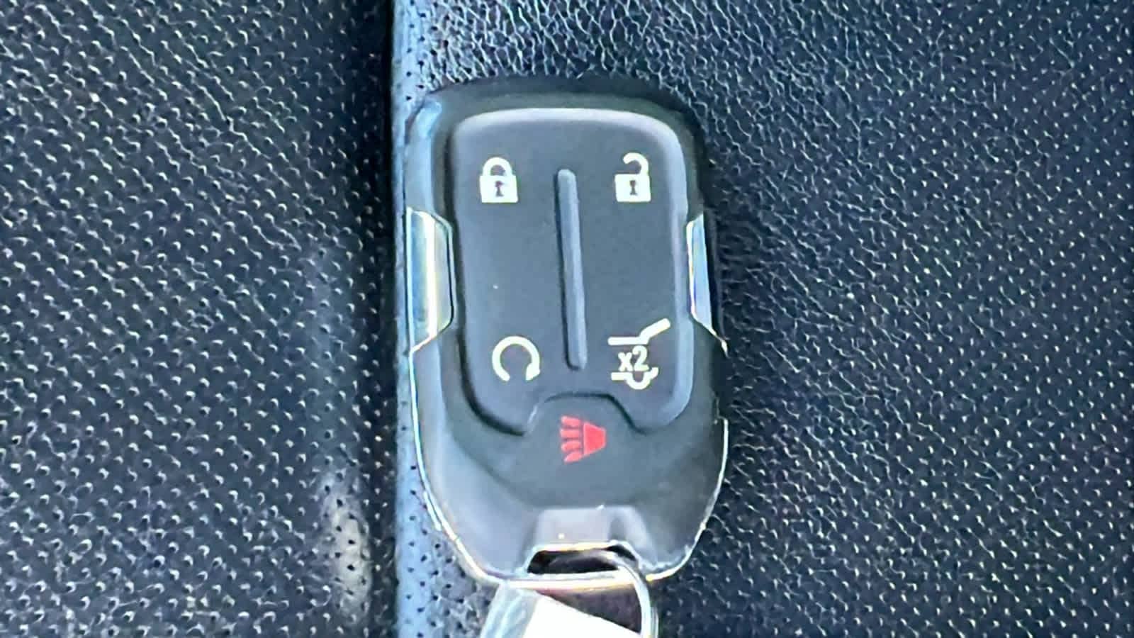 Thumbnail: 2017 GMC Acadia - 29