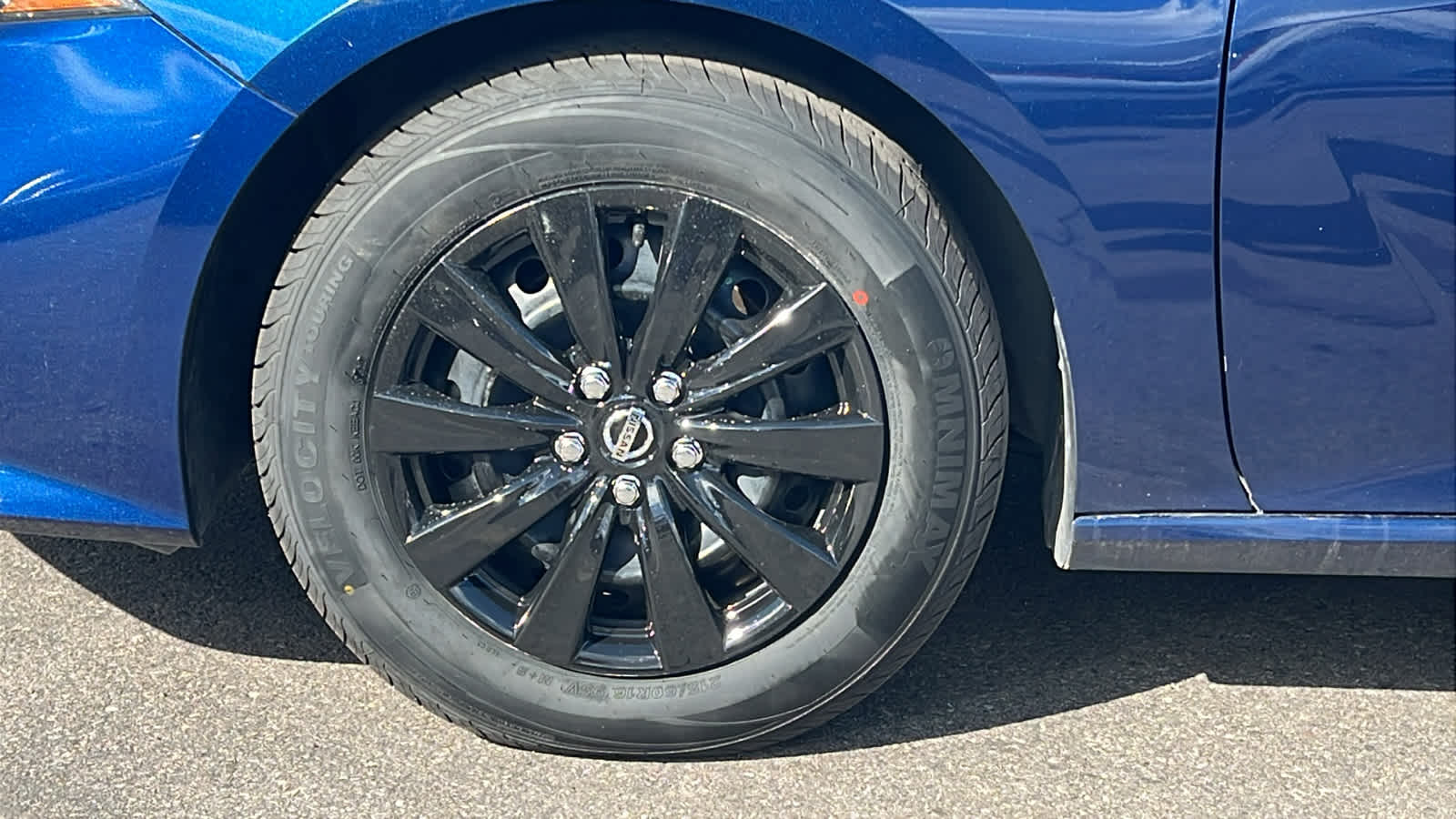 Thumbnail: 2022 Nissan Altima - 9